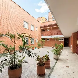 https://medelln-minimal-apartment-pet-friendly-203.colombiamedellinhotels.com