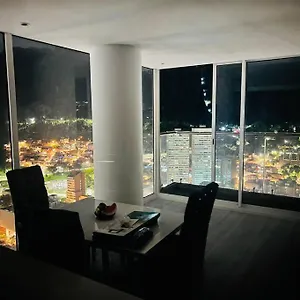 https://apartamento-piso-41-vip-hermoso-bd-bacat.hotels-bogota.net